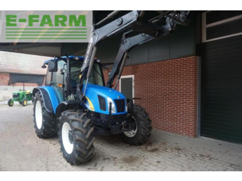 New Holland t5040 nur 860 std. - Tracteur agricole: photos 4