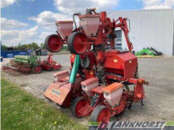 Semoir monograine Becker Aeromat 6