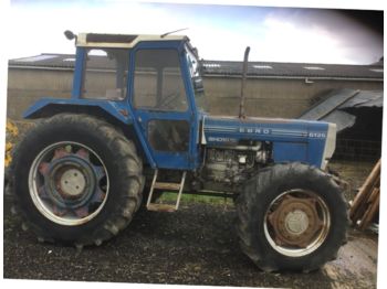Ebro 6125 - Tracteur agricole
