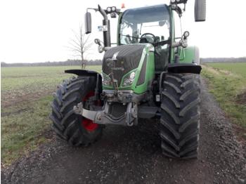 Tracteur agricole Fendt 724