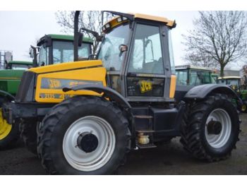 Tracteur agricole JCB 2135