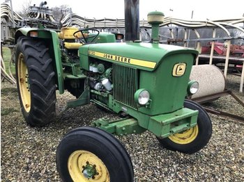 Tracteur agricole John Deere 2130