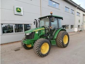 Tracteur agricole John Deere 5075E