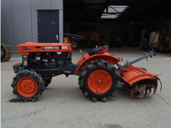 Kubota B60004X4 - Tracteur agricole
