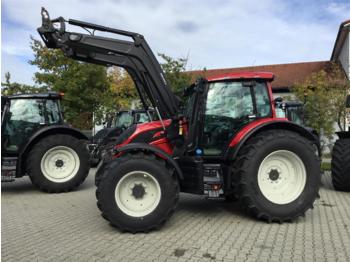 Tracteur agricole Valtra N 154e A 1C8 Rüfa
