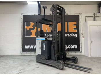 Chariot à mât rétractable UniCarriers UMS160DTFVRF675