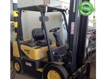 Chariot élévateur Doosan D25S