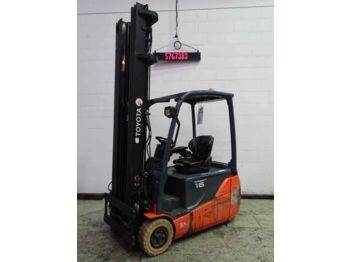 Chariot élévateur frontal à 3 roues Toyota 8FBET165767383