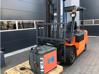 Chariot élévateur frontal à 4 roues Heli CPD 35 Heftruck