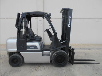 Chariot élévateur frontal à 4 roues NISSAN FGD02A30Q