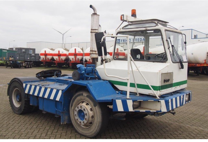 Tracteur portuaire DAF RORO Terminal tractor TT13050H: photos 4