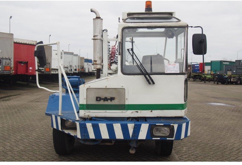 Tracteur portuaire DAF RORO Terminal tractor TT13050H: photos 2