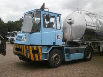 Tracteur portuaire Kalmar Tugmaster - Terminal tractor TTX182