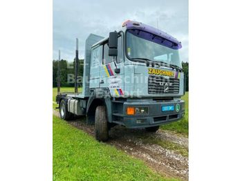 Camion grumier MAN 19.414