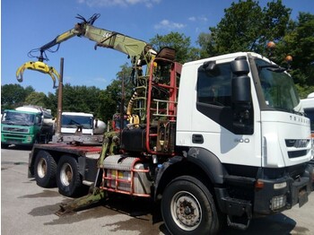 Remorque forestière, Camion grue pour transport de bois Iveco TRAKKER 6X4 LOGLIFT F241SL: photos 1