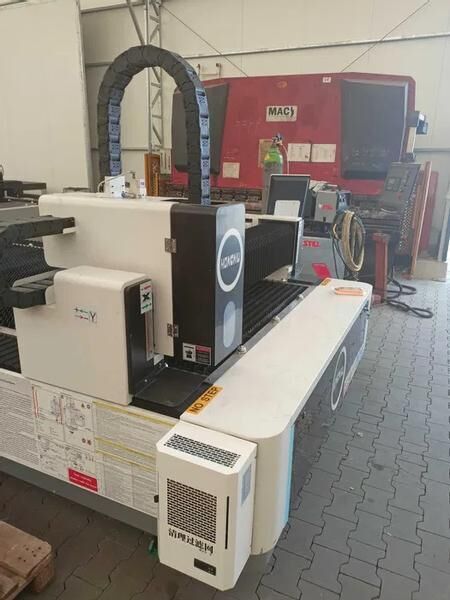 Machine-outil neuf New Hongniu Laser 1,5 kW CNC: photos 6