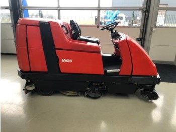 Balayeuse Hako Hakomatic B-1100 Veegmachine