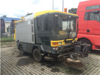 Balayeuse RAVO 5002