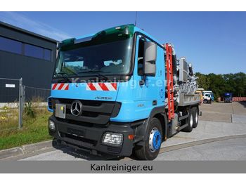 Camion vidangeur Mercedes-Benz Actros 2632 Saugwagen mit Kolben