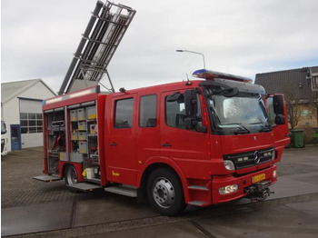 Camion de pompier MERCEDES-BENZ Atego
