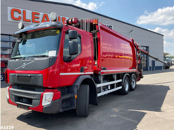 Benne à ordures ménagères VOLVO FE 320