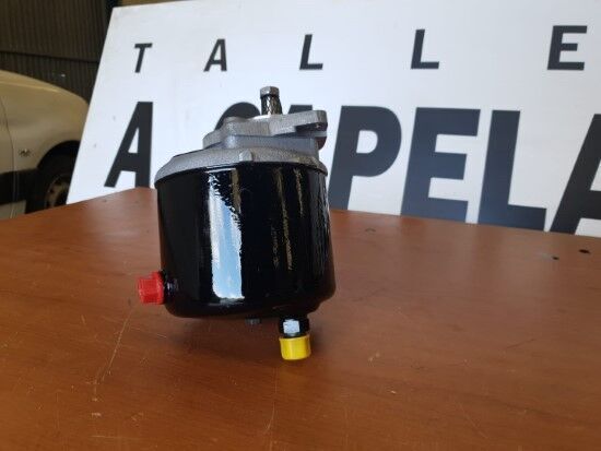 Pompe de support pour Tractopelle CASE 580G: photos 2