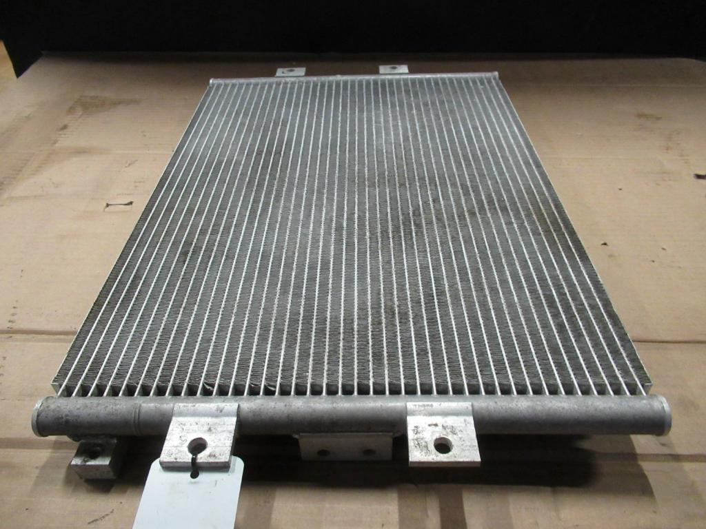 Pièce de climatisation pour Engins de chantier Hitachi ZX225USR -: photos 4