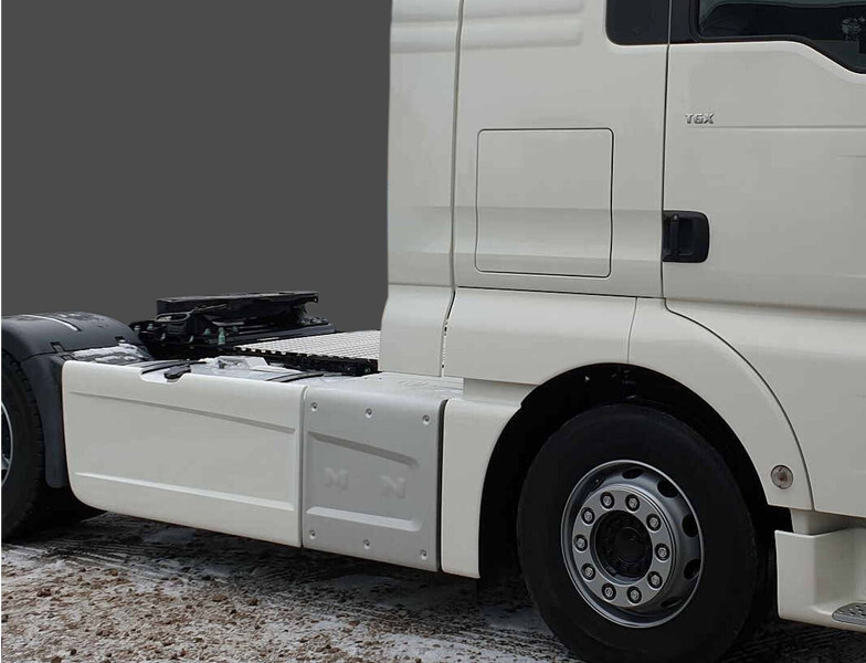 Aérodynamique/ Spoilers pour Camion neuf MAN TGX TGS EURO 6 Sideskirts / fairings: photos 3