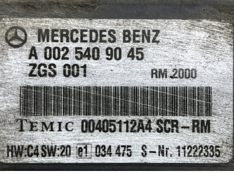Bloc de gestion Mercedes-Benz SOLO SR M960 (01.07-): photos 5