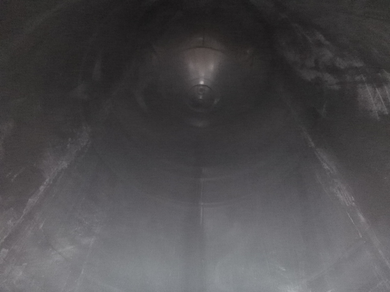 Semi-remorque citerne pour transport de farine Benalu Powder tank alu 58 m3 (tipping): photos 7