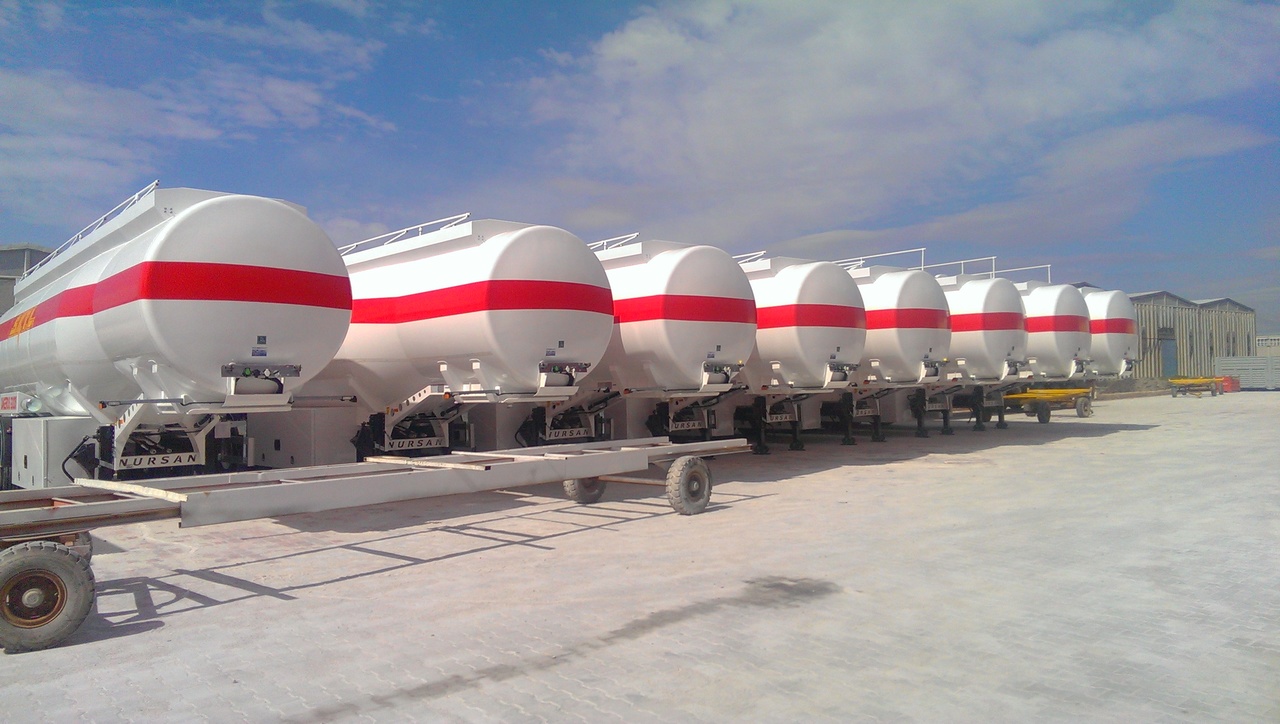 Semi-remorque citerne pour transport de carburant neuf NURSAN Steel Fuel Tanker: photos 13
