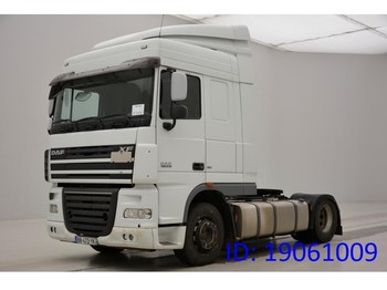 Tracteur routier DAF XF105.410 Space Cab: photos 1