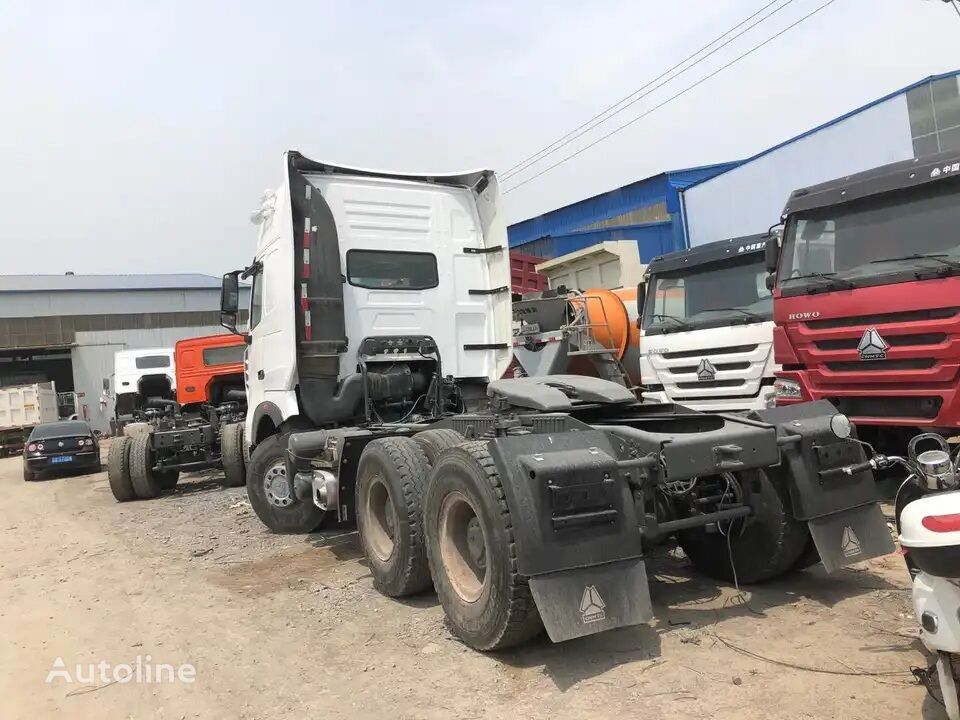 Tracteur routier HOWO A7 tractor unit Sinotruck 6x4 drive 10 wheels: photos 4