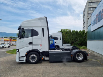 Tracteur routier neuf IVECO S-Way AS440S46T/FP CNG: photos 2