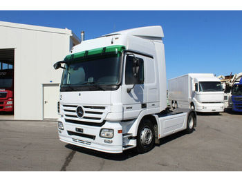 Tracteur routier Mercedes-Benz 2007 Mercedes-Benz Actros 1836 4x2...