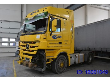 Tracteur routier Mercedes-Benz Actros 1846LS: photos 1