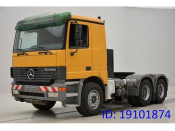 Tracteur routier Mercedes-Benz Actros 3353S - 6x4: photos 1