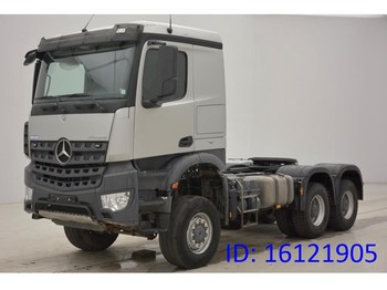 Tracteur routier Mercedes-Benz Arocs 3345AS - 6x6: photos 1