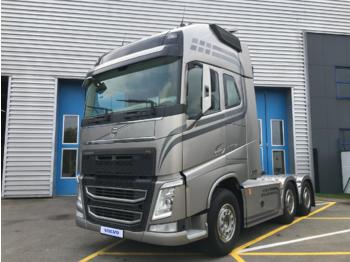 Tracteur routier VOLVO FH13