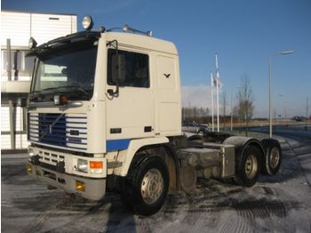 Volvo F12 6X2 - Tracteur routier