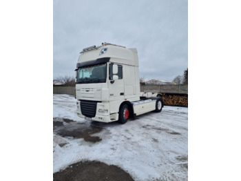 Tracteur routier DAF XF 105 460