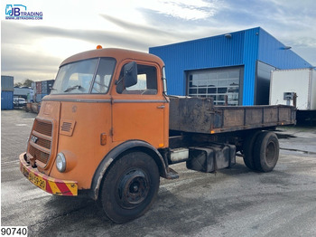 Camion benne DAF