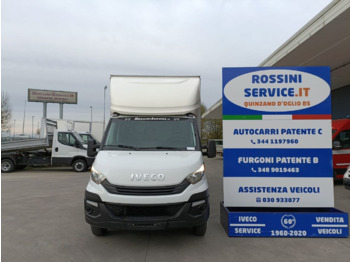 Camion fourgon IVECO Daily 35c14