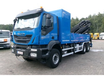 Camion plateau IVECO