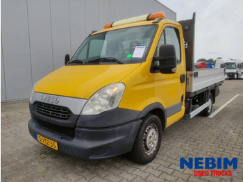 Camion plateau IVECO Daily