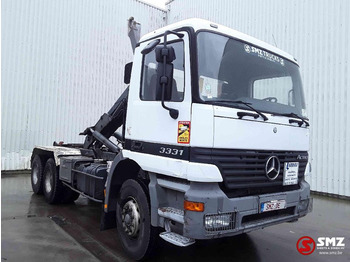Camion porte-conteneur/ Caisse mobile MERCEDES-BENZ Actros 3331
