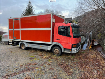 Camion fourgon MERCEDES-BENZ