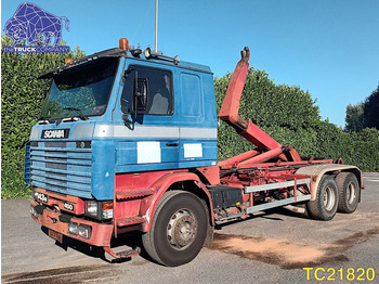 Camion ampliroll SCANIA 143