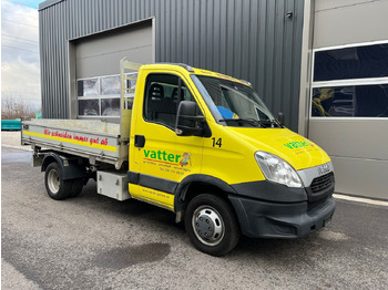 Véhicule utilitaire benne IVECO Daily 35C15