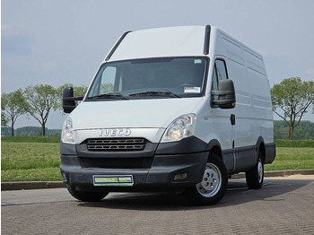 Fourgon utilitaire IVECO Daily 35s11